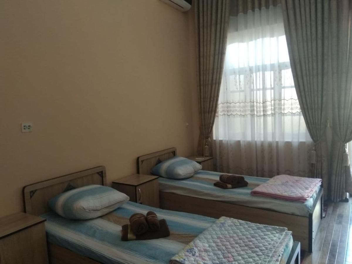 Zuhro Guest House Bukhara Bagian luar foto